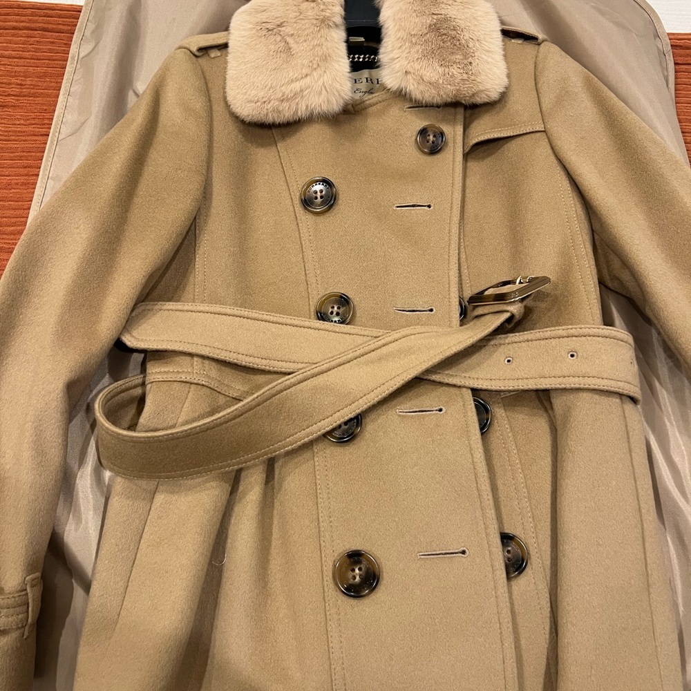 Burberry Wool and Cashmere Coat UK 6 US 4 Women's